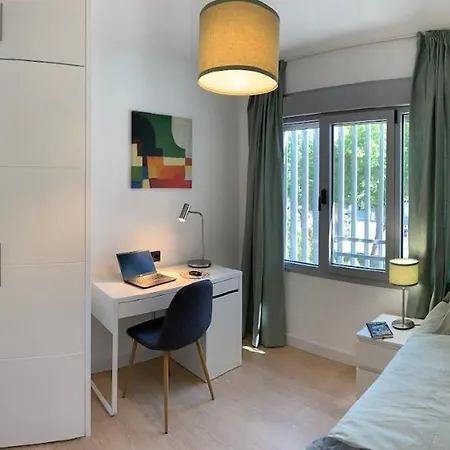 Rentalsevilla Encantador Apartamento Junto A Gran Plaza * Seville